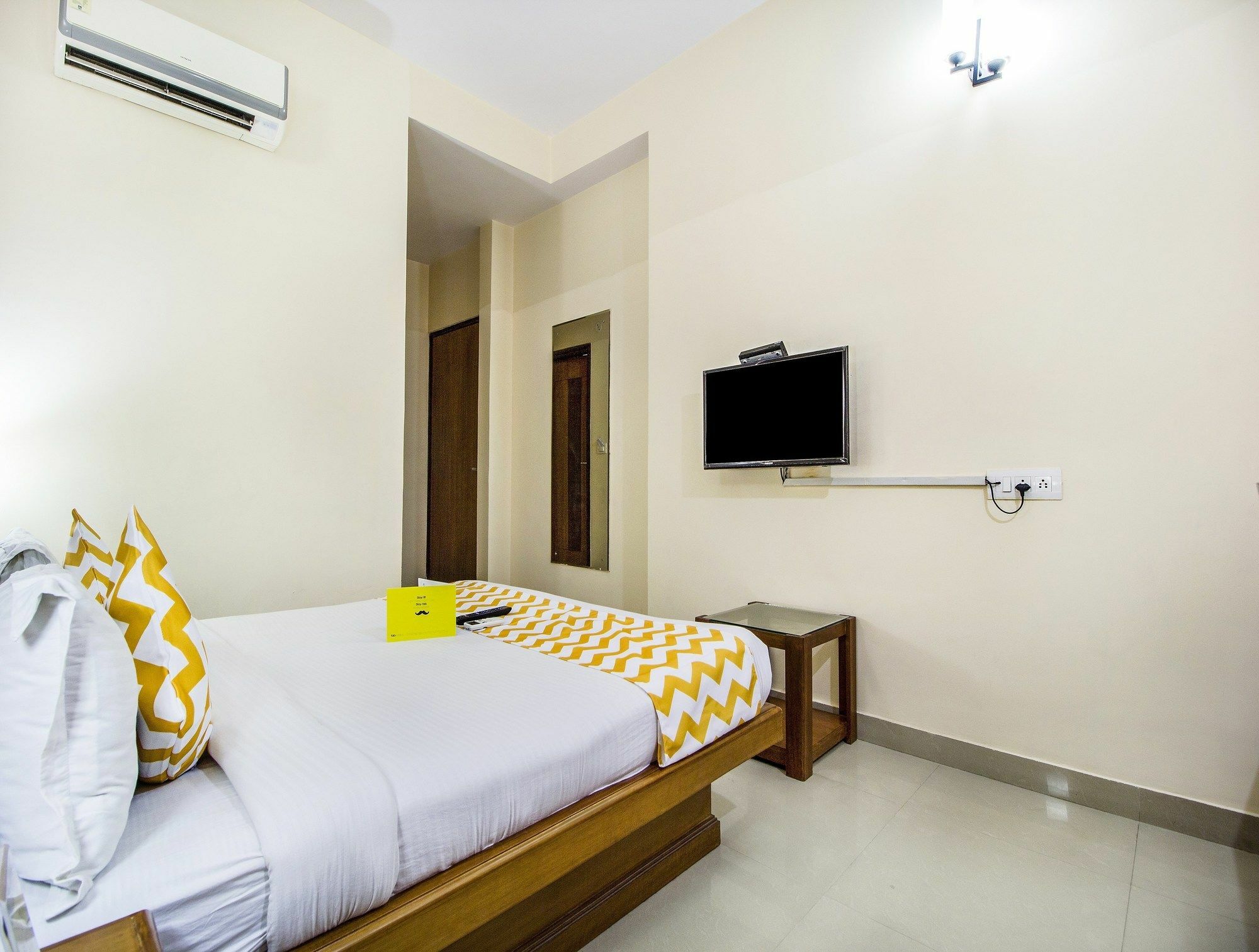 Fabhotel Royal Residency Jaipur Airport Buitenkant foto